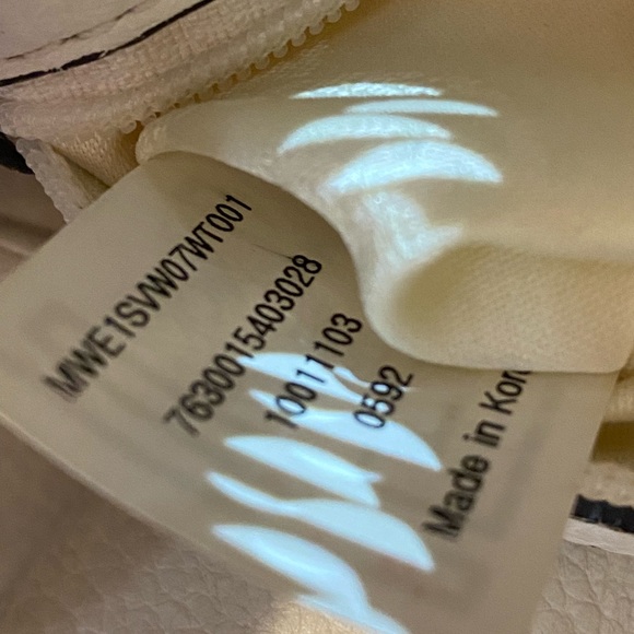 Auth MCM Visetos White Drawstring Bucket Two way bag - Picture 8 of 16